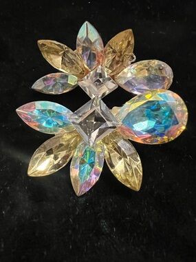 Vintage Wendy Gill AB Glass clip on earrings